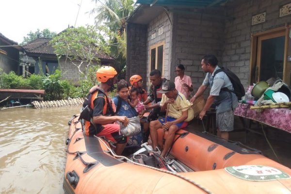 配资股票门户网 印尼巴厘岛等地发生洪灾 已致十余人死亡